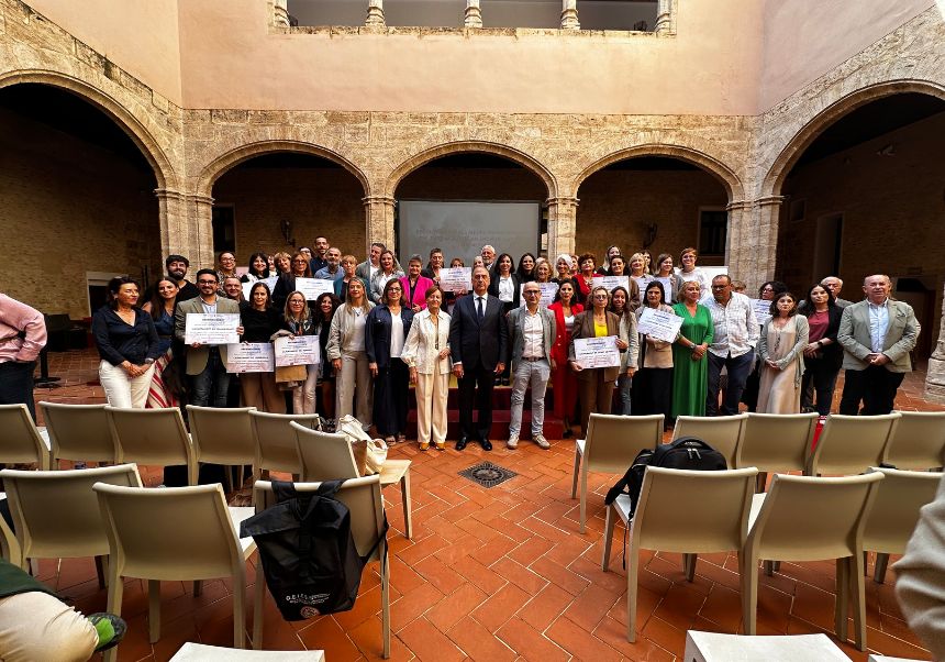 Equipos profesionales municipales de servicios sociales